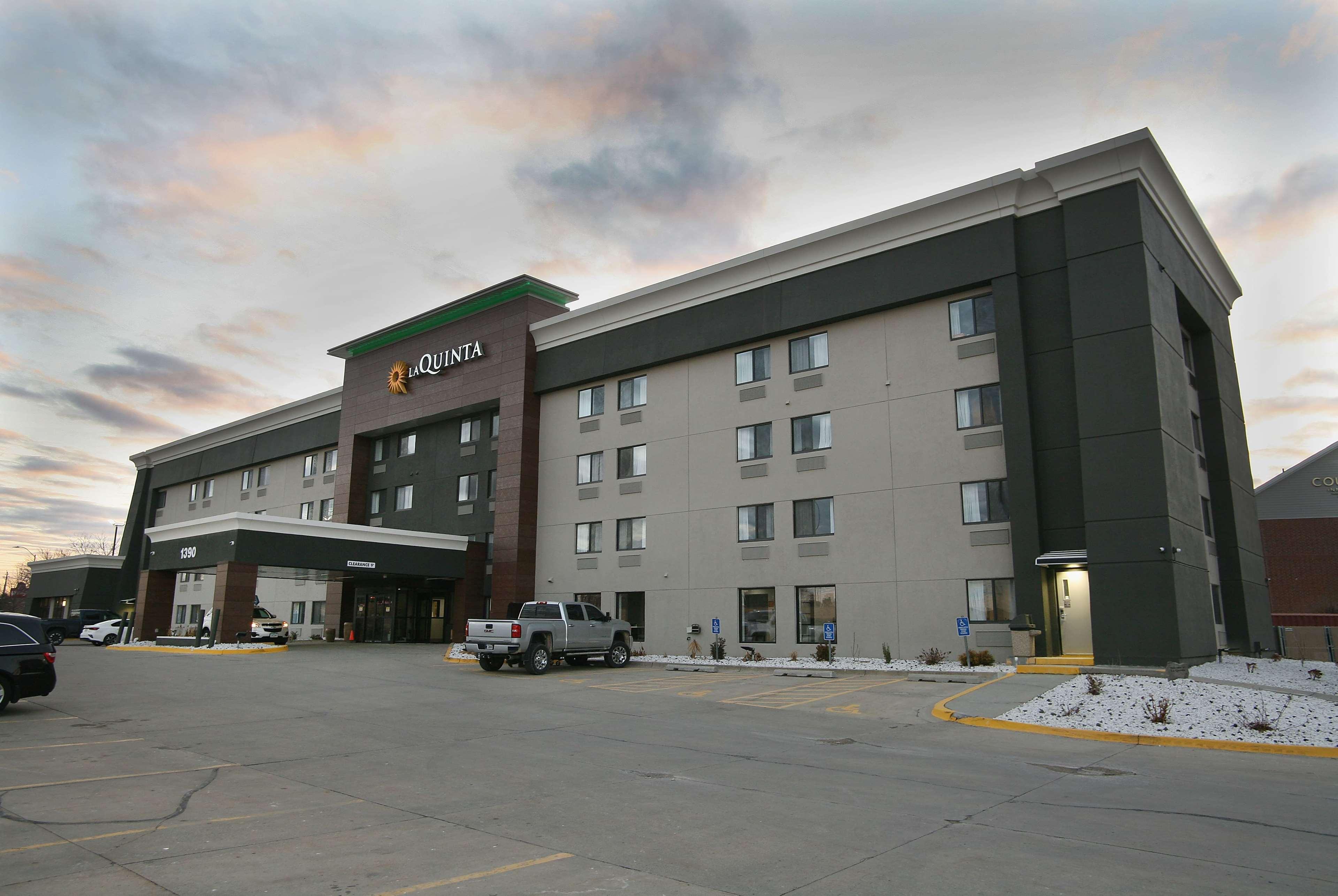 מלון La Quinta By Wyndham Des Moines West Clive מראה חיצוני תמונה